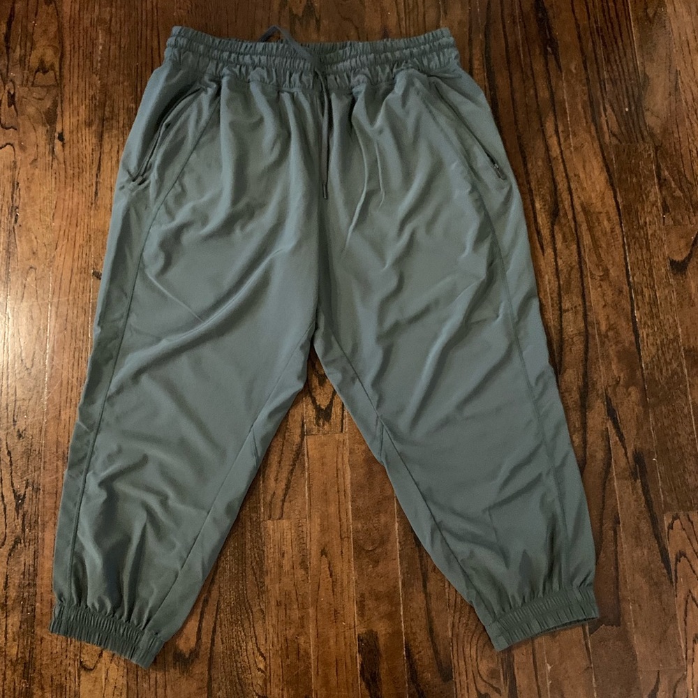 The best pants for summer and fall